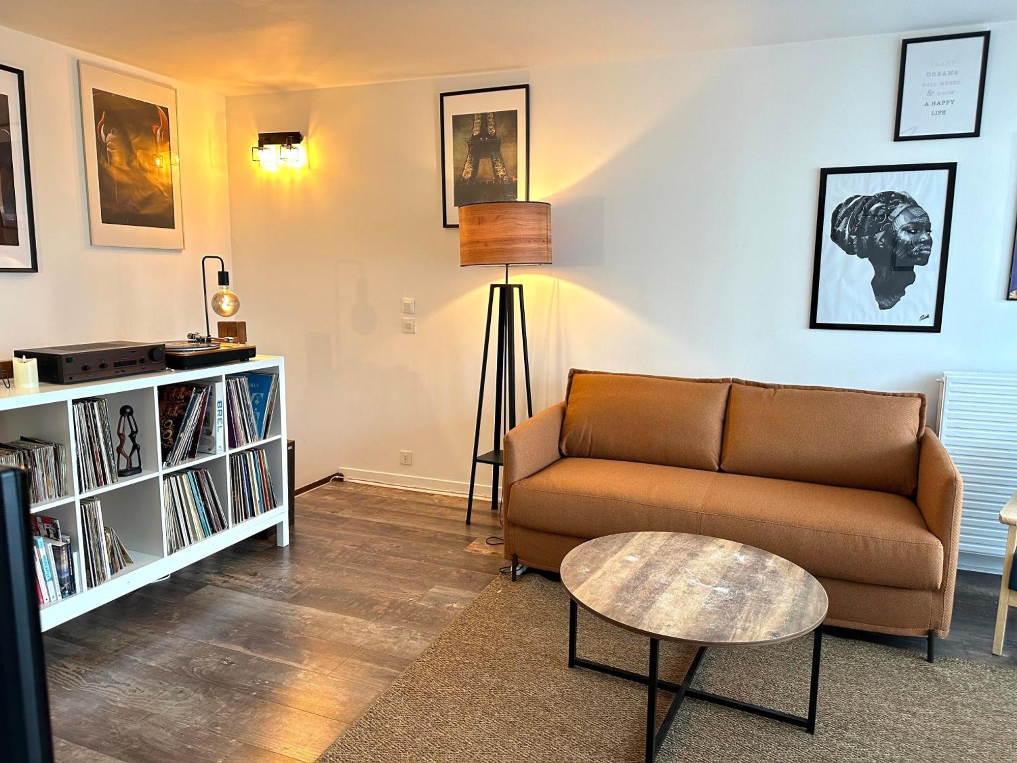Cosy Duplex Avec Parking A Paris 19 By Immo Kit Bnb Экстерьер фото
